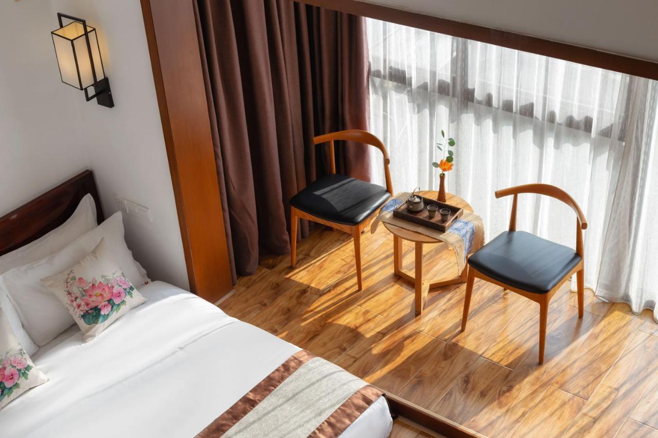 Serene Vale Inn Guilin-Free One Way Pick Up Service To High-Speed Railway Station For 2 Nights Exterior photo